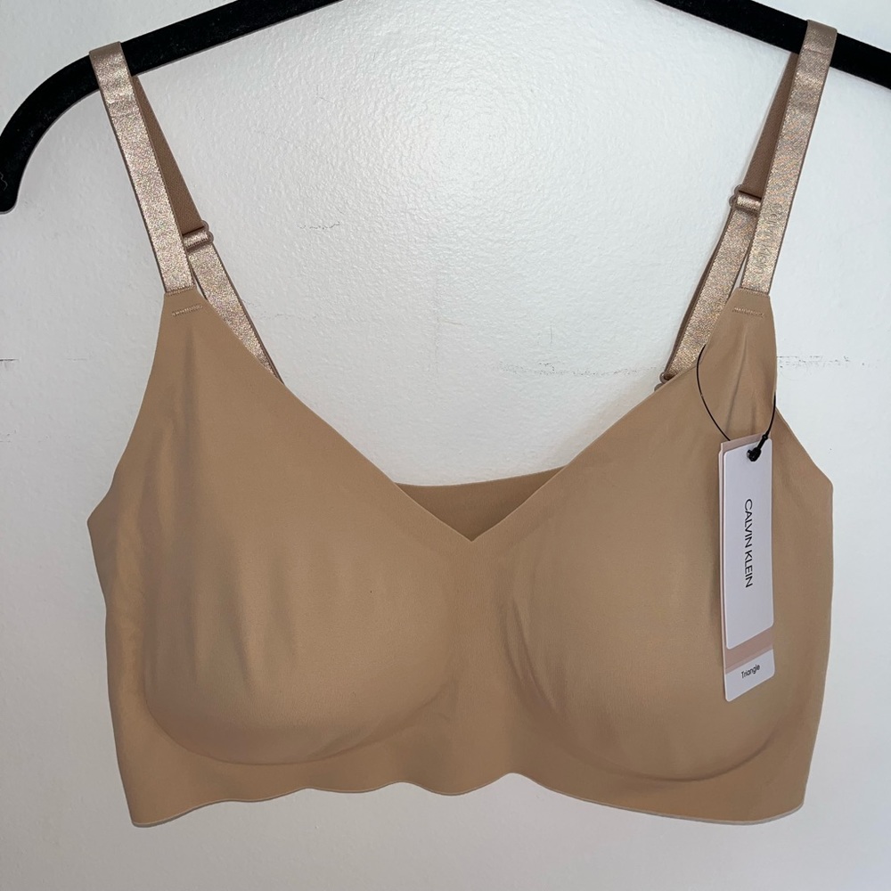 Calvin Klein NWT Size Large